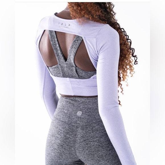 💜Lavender cropped long sleeve top. Size Large. NWT.💜 - Picture 2 of 11